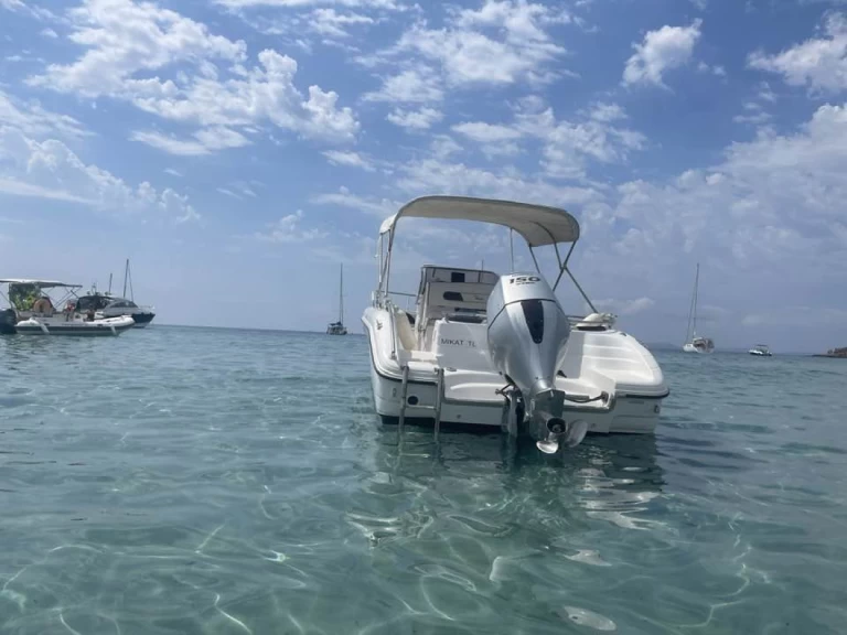 Huur Motorboot met of zonder schipper Ranieri in Hyères