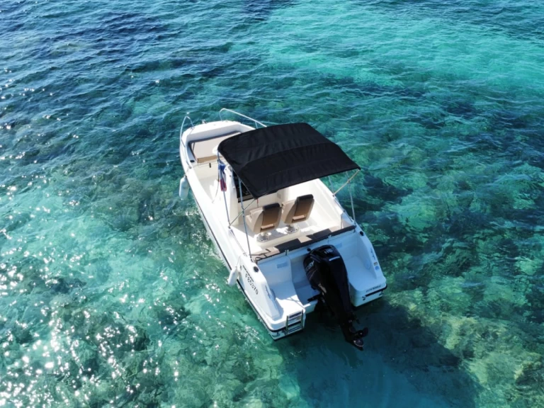 Motorboot te huur in Mandelieu-la-Napoule voor de beste prijs