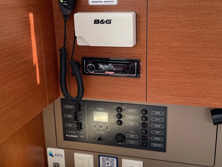 Zeilboot te huur in Sukošan voor de beste prijs