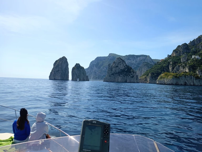 Motorboot te huur in Castellammare di Stabia voor de beste prijs
