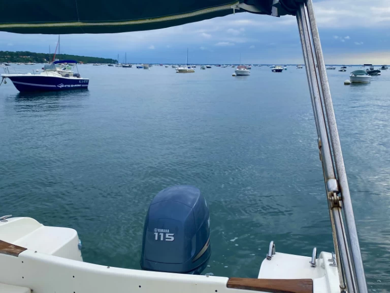 Jeanneau Cap Camarat 625 te huur van particulier of professional in Lège-Cap-Ferret