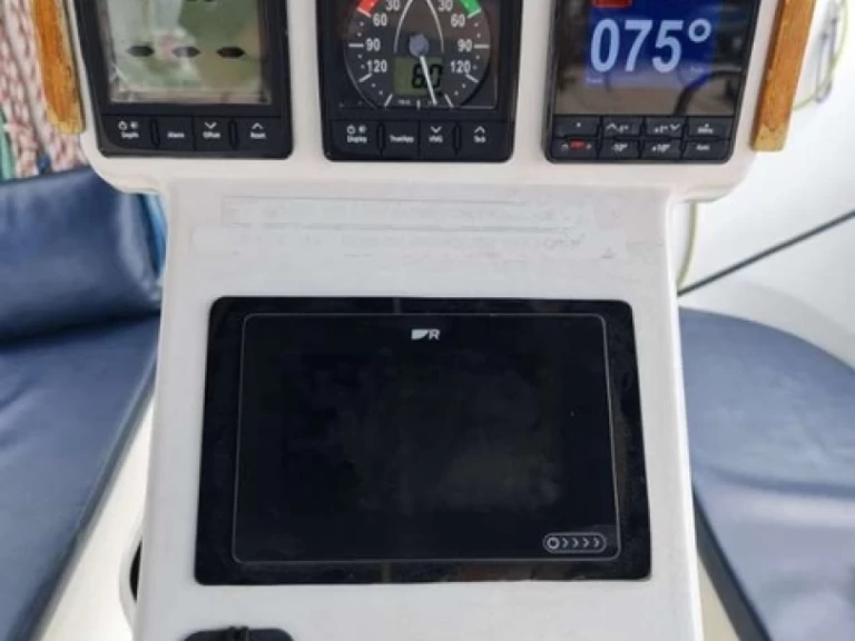 Bootverhuur Bénéteau Oceanis 323 Clipper in Mai Khao via SamBoat