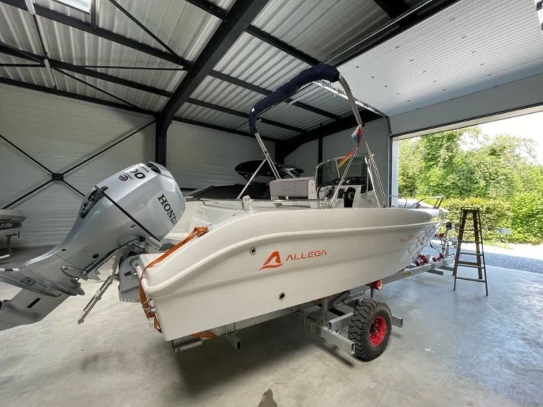 Bootverhuur Allegra Boats All 19 Open in Annecy via SamBoat