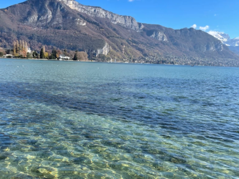 Huur Motorboot met of zonder schipper Allegra Boats in Annecy