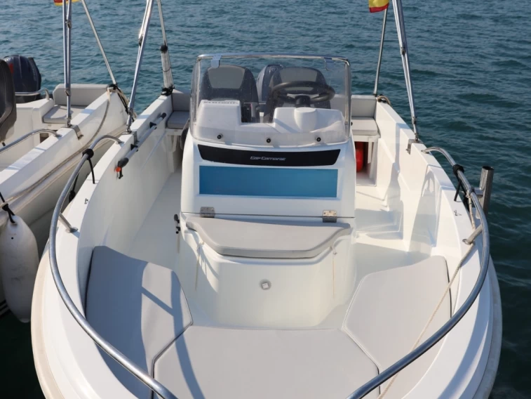 Motorboot te huur in l'Escala voor de beste prijs