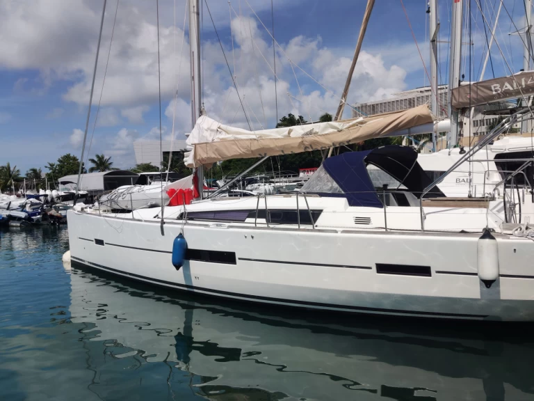 Jachthuur in Anse Marcel - Dufour Dufour 500 Grand Large via SamBoat