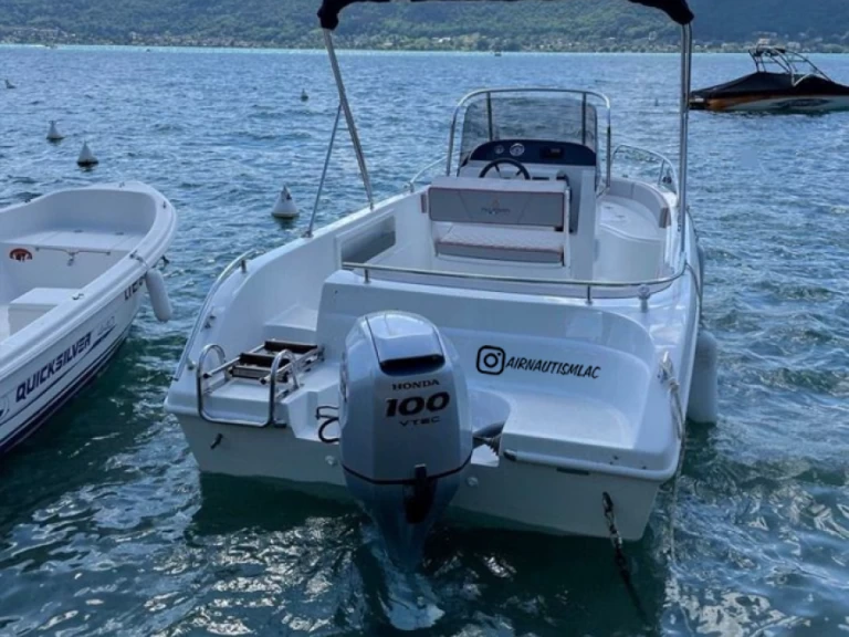 Huur Motorboot met of zonder schipper Allegra Boats in Annecy