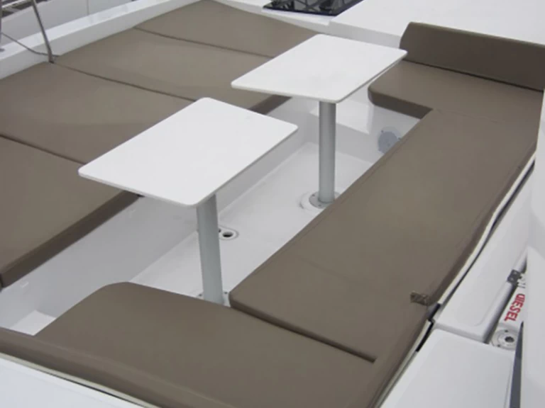 Catamaran te huur in Capo d'Orlando voor de beste prijs