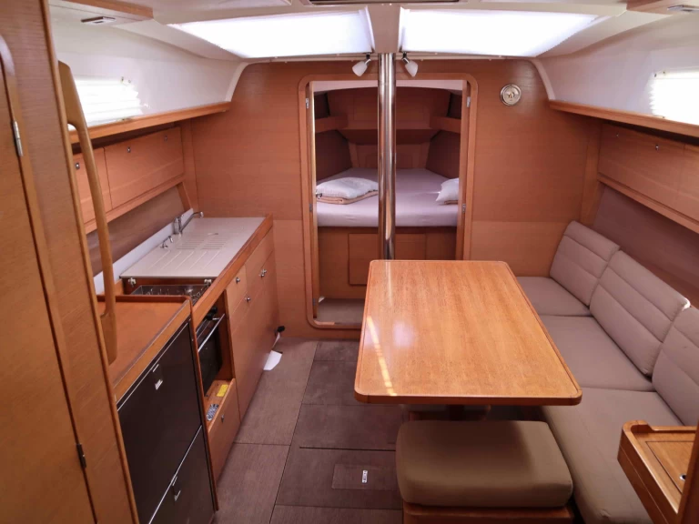 Verhuur Zeilboot in Álimos - Dufour Dufour 382 Grand Large