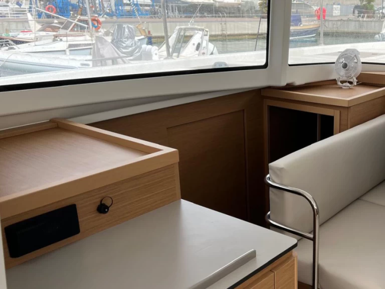 Bootverhuur Capo d'Orlando goedkoop Excess 11