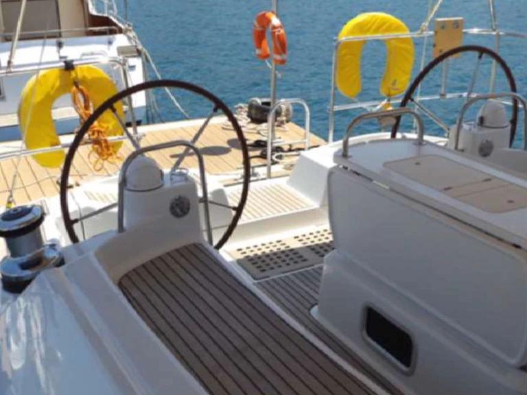 Verhuur Zeilboot Jeanneau met vaarbewijs