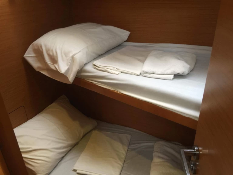 Jachthuur in Kos - Jeanneau Sun Odyssey 509 via SamBoat