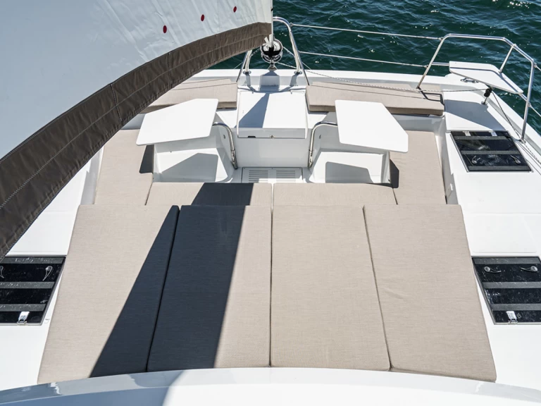 Huur een Bali Bali Catspace Voile in Marsh Harbour