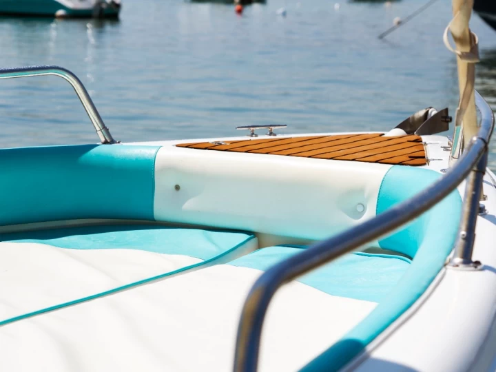 Huur Motorboot met of zonder schipper Coverline in Torre Canne