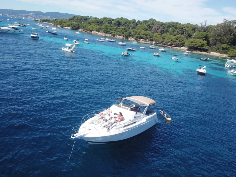 Verhuur Motorboot in Antibes - Chris Craft Express 360