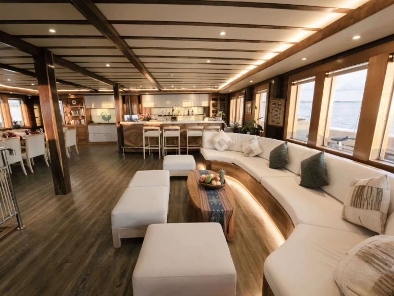 Huur Jacht met of zonder schipper  in Sorong