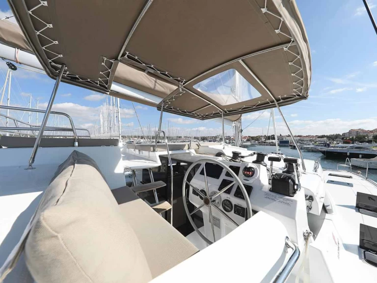 Fountaine Pajot Saona 47 te huur van particulier of professional in Biograd na Moru