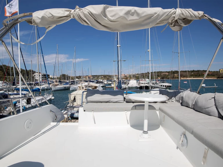 Fountaine Pajot Fountaine Pajot MY 37 te huur van particulier of professional in Pomer