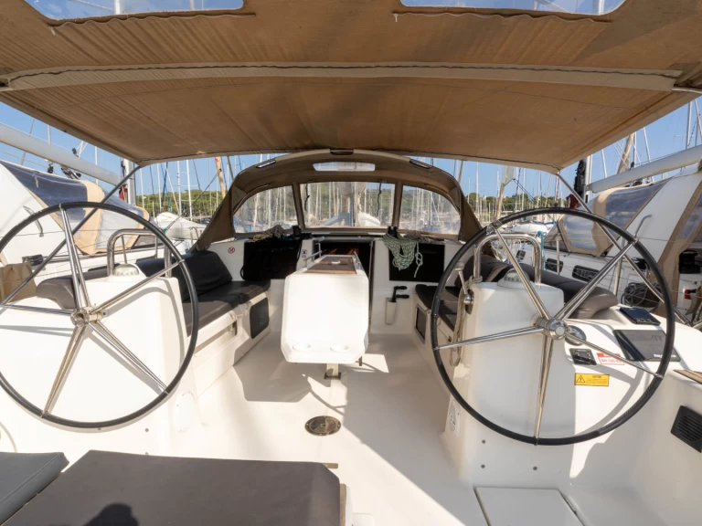 Jachthuur in Saint-Mandrier-sur-Mer - Dufour Dufour 460 Grand Large via SamBoat