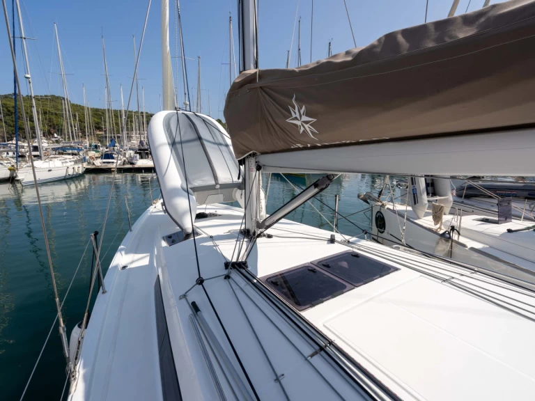 Verhuur Zeilboot in Saint-Mandrier-sur-Mer - Jeanneau Sun Odyssey 410