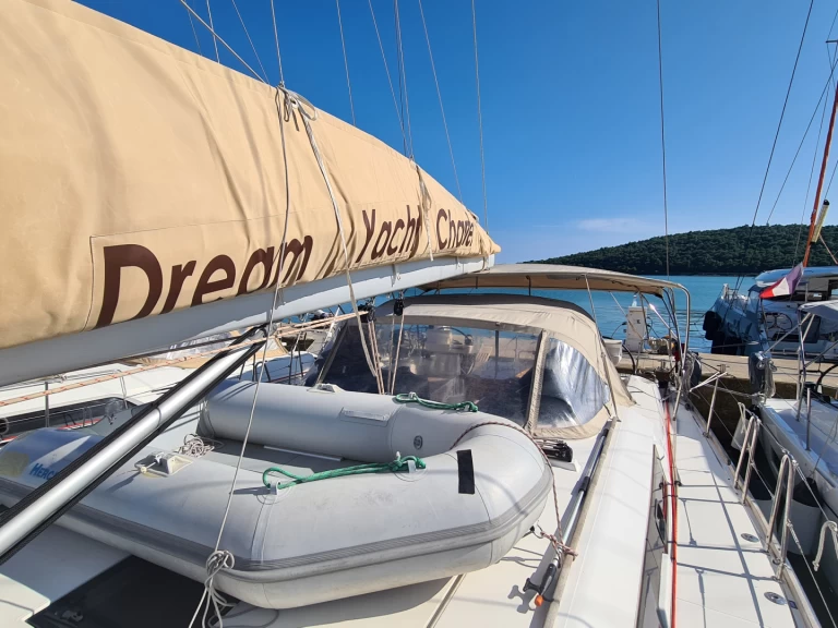 Huur Zeilboot met of zonder schipper Dufour in Komolac