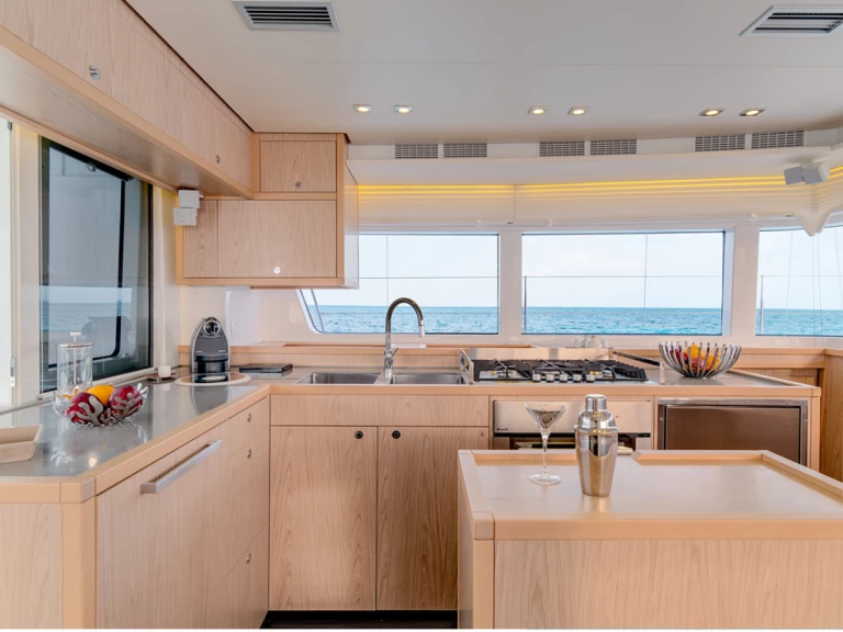 Jachthuur in Olbia - Lagoon Lagoon 52 F via SamBoat