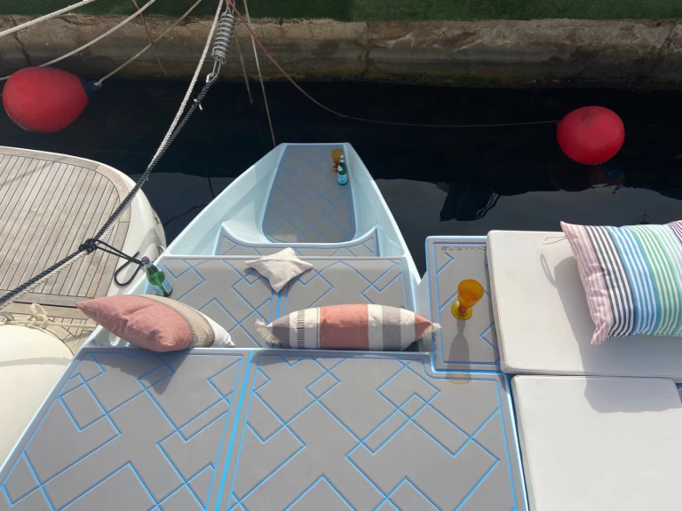 Catamaran te huur in Sant Antoni de Portmany voor de beste prijs