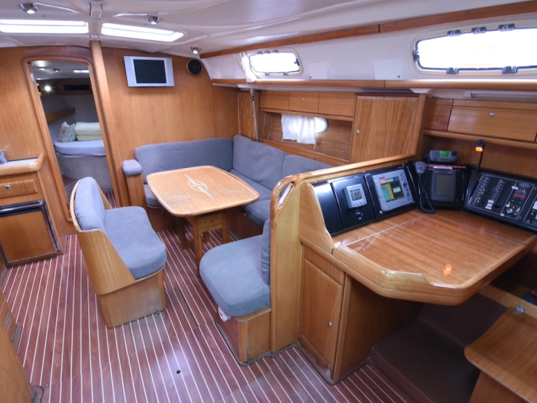 Bavaria Bavaria 42 Cruiser te huur van particulier of professional in Punat