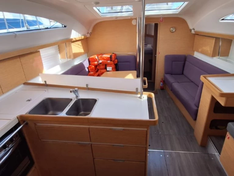 Elan Impression 45 te huur van particulier of professional in Trogir