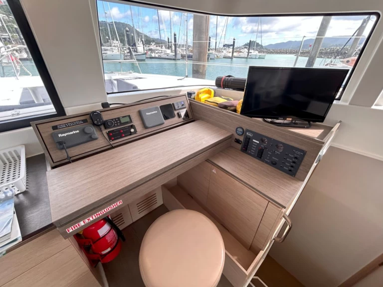 Bali Bali 4.3 te huur van particulier of professional in Airlie Beach