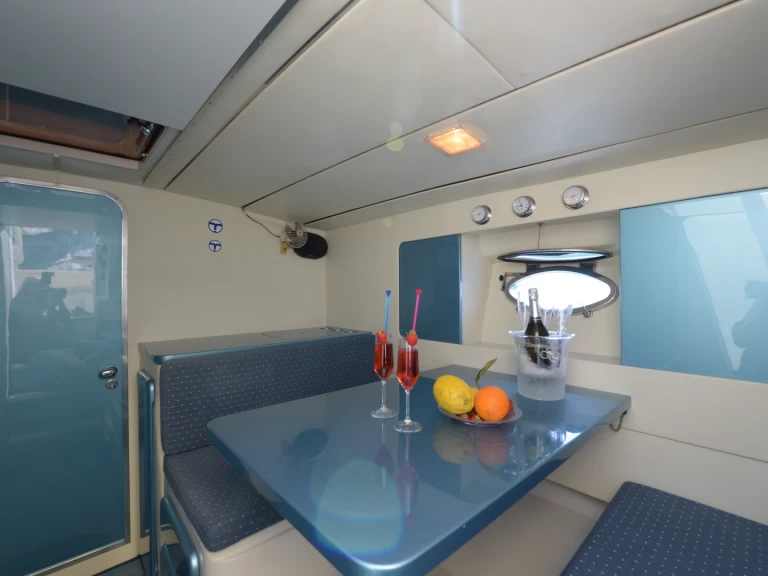 Jachthuur in Positano - Itama Itama 38 via SamBoat