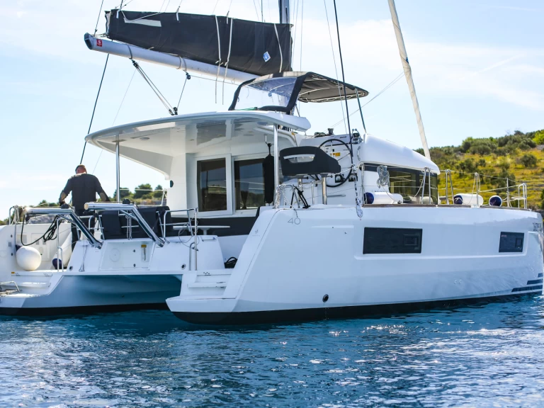 Huur Catamaran met of zonder schipper Lagoon in Primošten