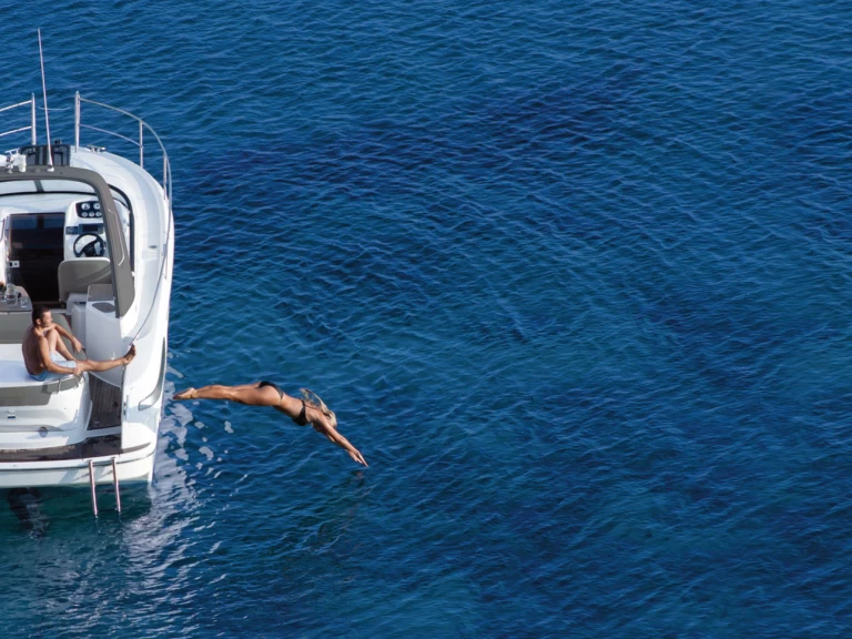 Bootverhuur Biograd na Moru goedkoop Bavaria S29