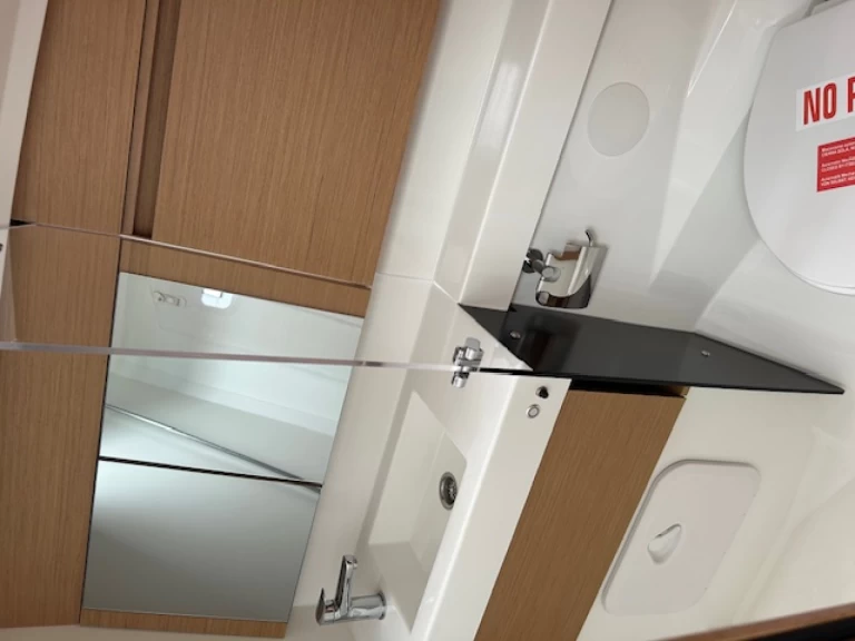 Jeanneau Sun Odyssey 410 te huur van particulier of professional in Las Galletas