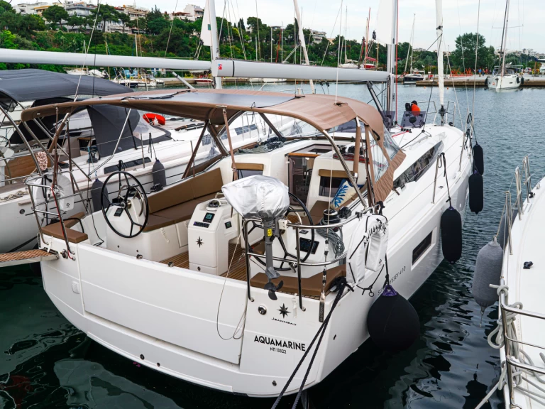 Verhuur Zeilboot in Lefkáda - Jeanneau Sun Odyssey 410