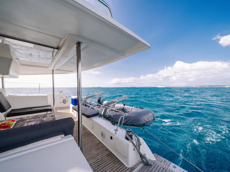 Bootverhuur Fountaine Pajot Helia 44 Evolution in Zanzibar via SamBoat