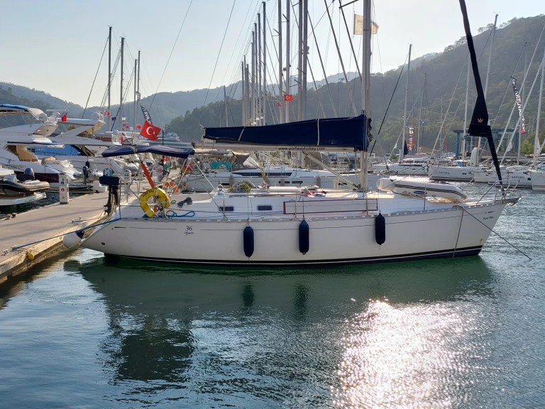 Huur een Dufour Dufour 36 Classic in Göcek