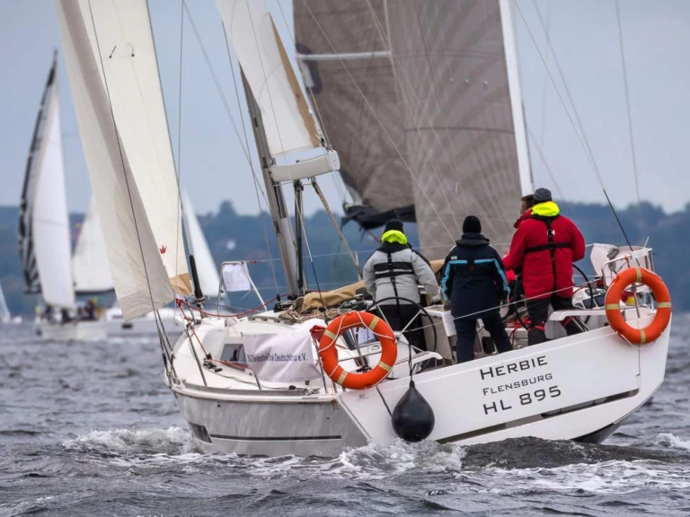 Bootverhuur Flensburg goedkoop Dufour 382 Grand Large