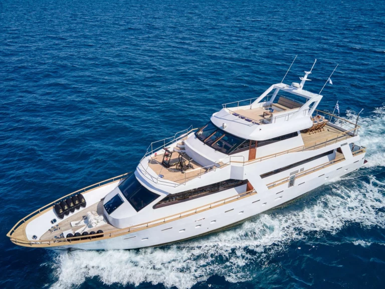 Huur een Turkish shipyard WIDE LIBERTY in Athene