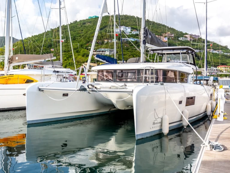 Verhuur Catamaran in Road Town - Lagoon Lagoon 42