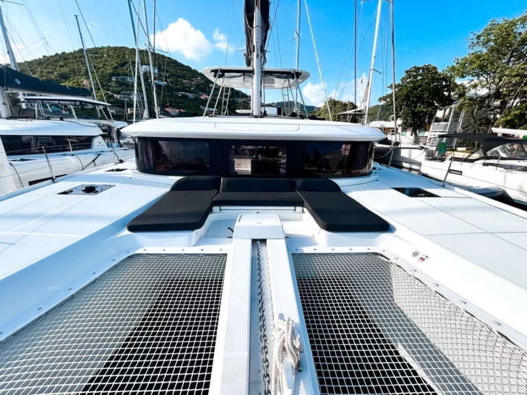 Verhuur Catamaran in Road Town - Lagoon Lagoon 46