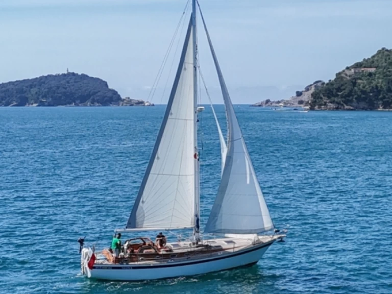 Bootverhuur Fezzano goedkoop Skorpion III