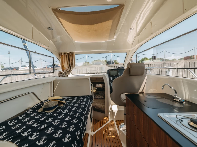 Huur een Quicksilver Active 755 Weekend in Klaipėda