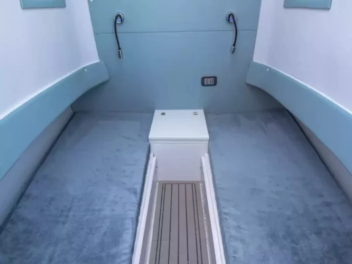 RIB te huur in Sorrento voor de beste prijs