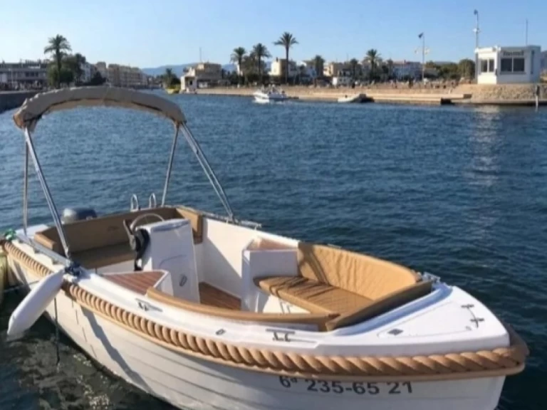 Huur een Silver Yacht Silver yacht 4'95 in Sant Antoni de Portmany