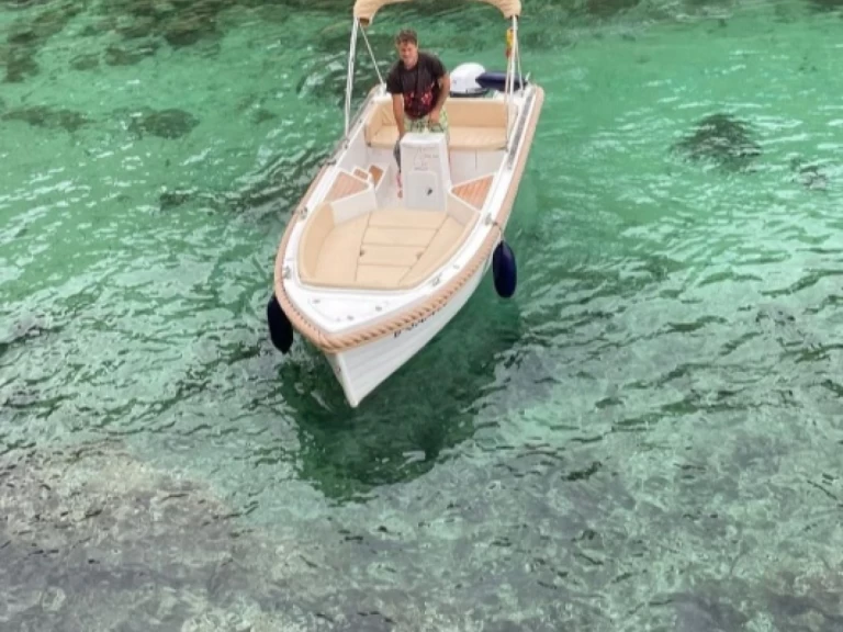 Verhuur Motorboot in Sant Antoni de Portmany - Silver Yacht Silver yacht 4'95