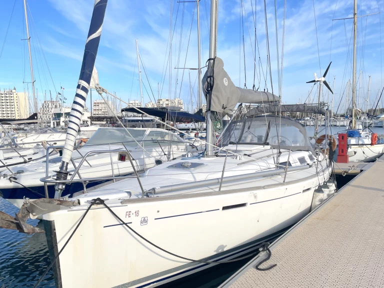 Zeilboot te huur in Port-Camargue voor de beste prijs