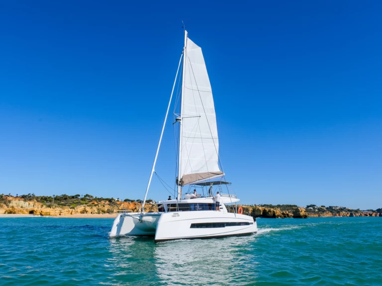 Bootverhuur Vilamoura goedkoop Dufour Catamarans 44 Sail