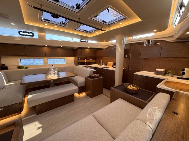 Jachthuur in Trogir - Bavaria Bavaria C57 via SamBoat