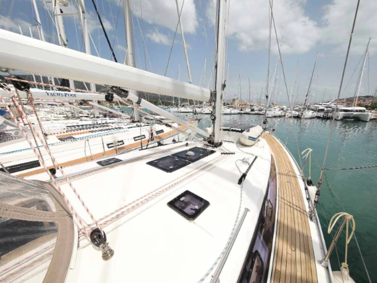 Verhuur Zeilboot in Murter-Kornati - Bavaria Cruiser 46